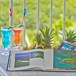 Duplex 4 personnes avec vue mer résidence O Coeur de Deshaies